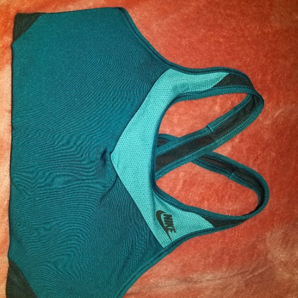 Nike sports bra